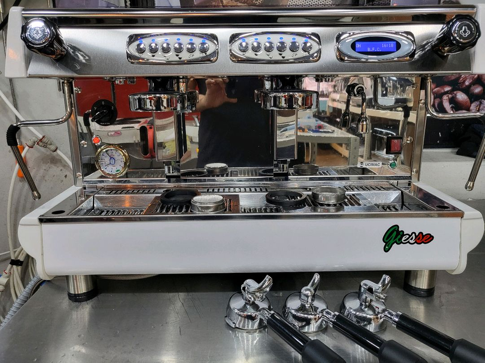 비에프씨 지에쎄 커피머신 체아도전자동그라인더 포함 이미지