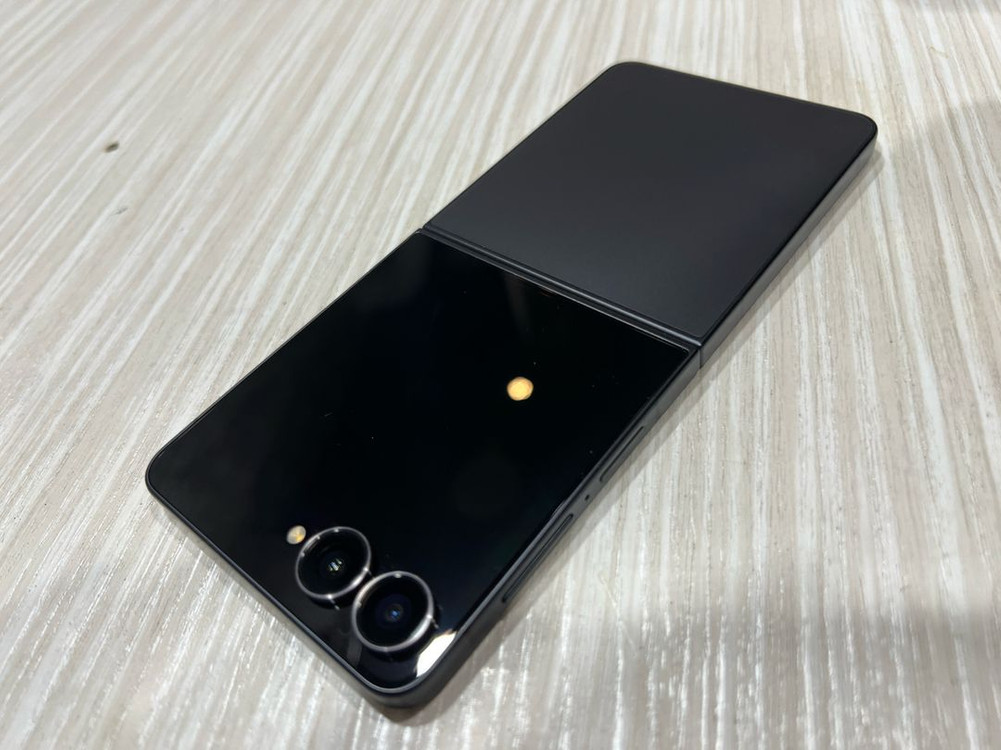 겔럭시z플립 7 256g 이미지