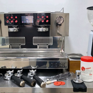 도제 콰트로 커피머신 헤이카페전자동그라인더 포함 이미지
