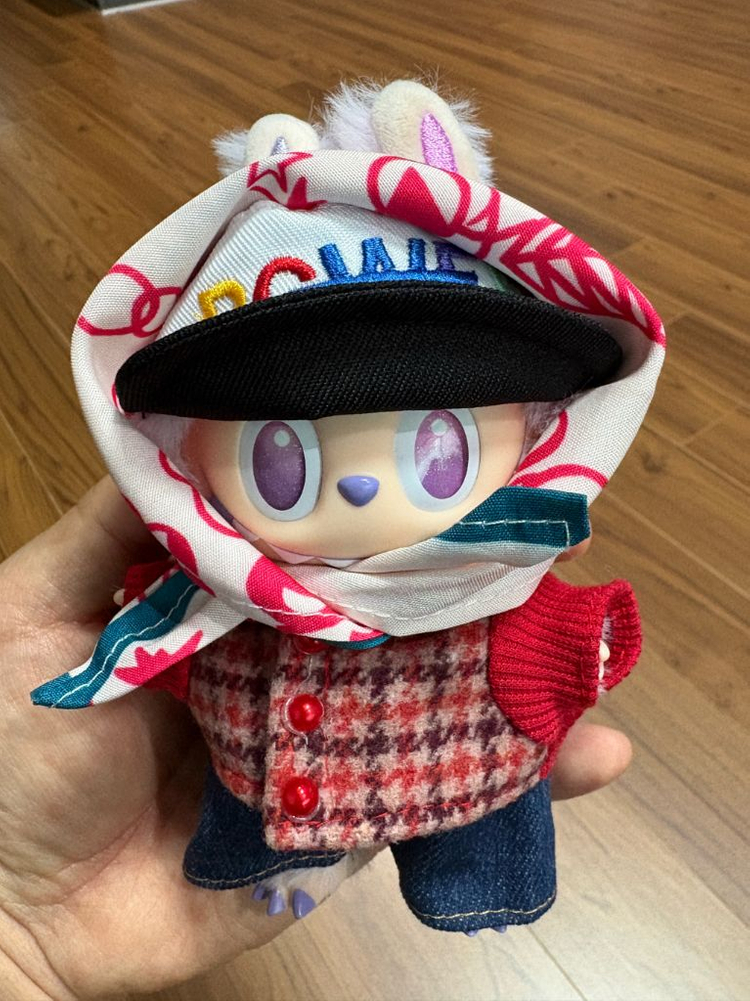 라부부 하이라이트 보라색 LUCK 정품 15-17cm 인형 (옷 포함) 이미지