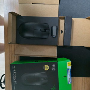 viper v3 pro se + tkl팜레스트 이미지