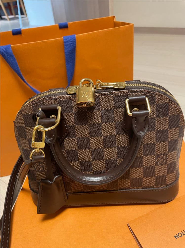 루이비통 알마bb 다미에 이미지