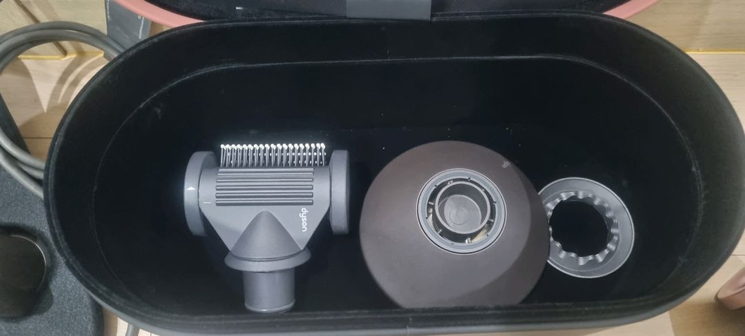 국내정품 다이슨 드라이기 팝니다 -새상품급 이미지