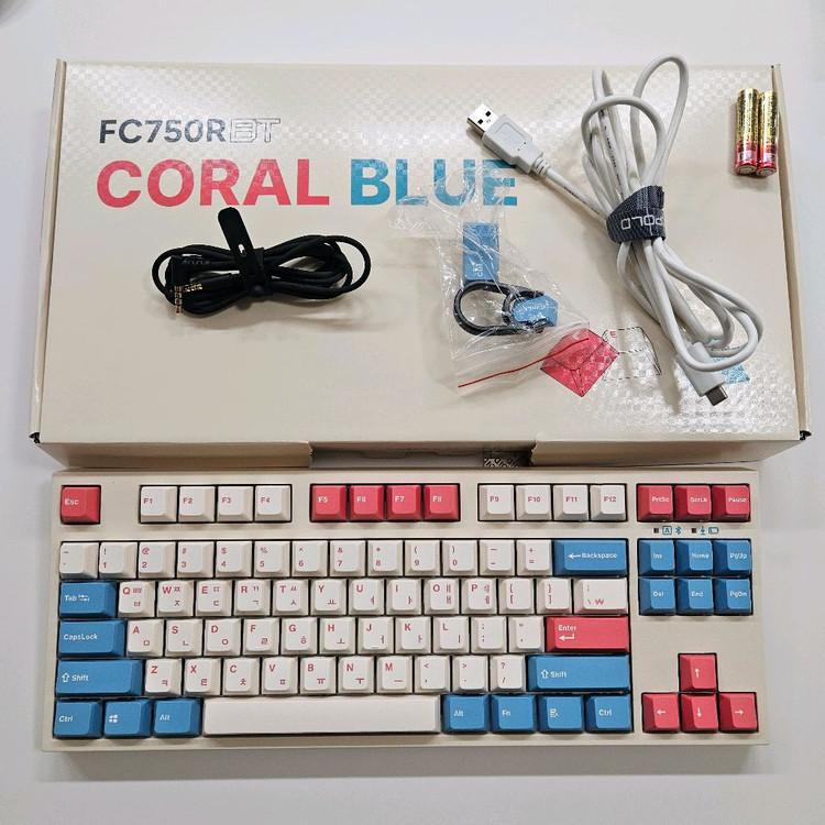 레오폴드 FC750RBT MX2A 코랄블루 기계식 키보드 저소음 적축 이미지