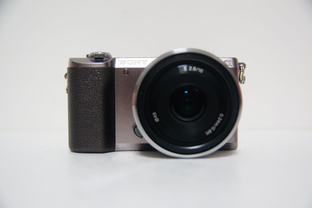 [소니] A5100 브라운 미러리스 팝니다. 이미지