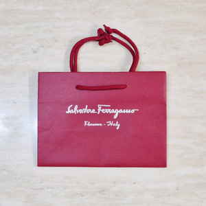 [정품]페라가모 쇼핑백,페라가모 종이가방,페라가모 박스,페라가모 지갑,페라가모 가방,페라가모 구두,페라가모 이미지