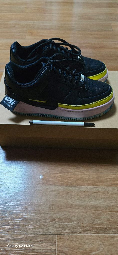 여.225-230) 나이키 여성 운동화 / 나이키 에어포스1 제스터 / 나이키 우먼스 이미지