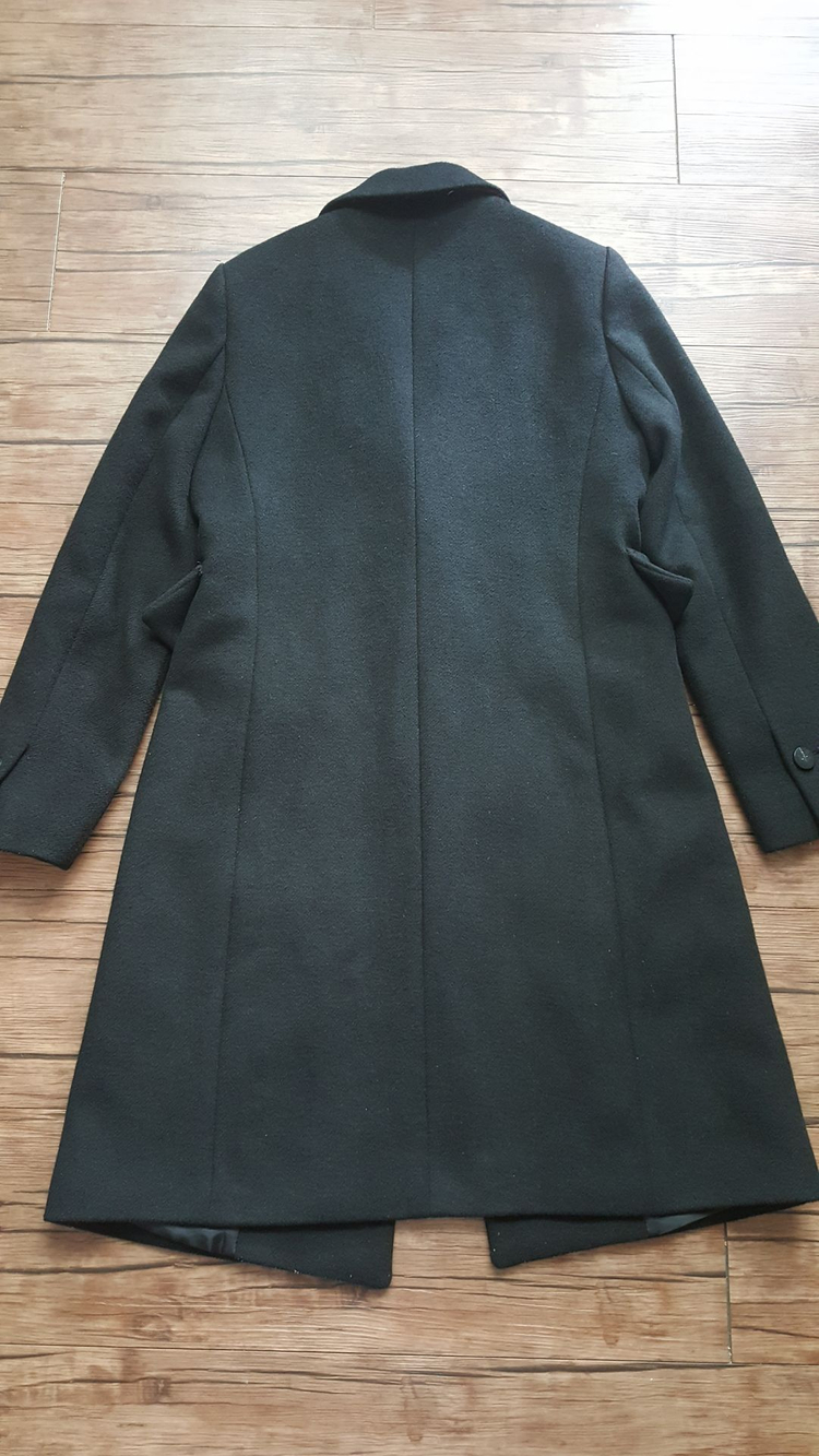 1번 .사진 1-3 예쎄 반코트 ( 사이즈 66)- 3천원 2번. 사진 4-6 투미 모 반코트 롱코트 ( 사이즈 6 이미지