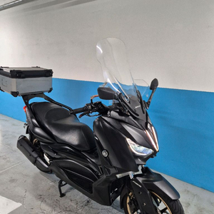 야마하 XMAX300 20년식 배달세팅 블랙 스쿠터 오토바이 이미지