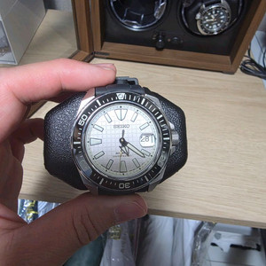 세이코 킹사무라이 srpe37j1 팝니다. 이미지