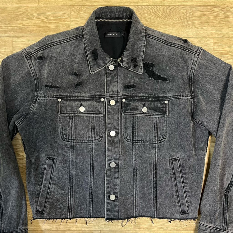 오버L/커스텀) 바스틱 클린 로우 컷 넥 집 데님 자켓 블랙 청자켓 이미지