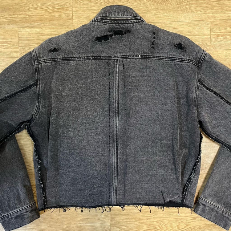 오버L/커스텀) 바스틱 클린 로우 컷 넥 집 데님 자켓 블랙 청자켓 이미지