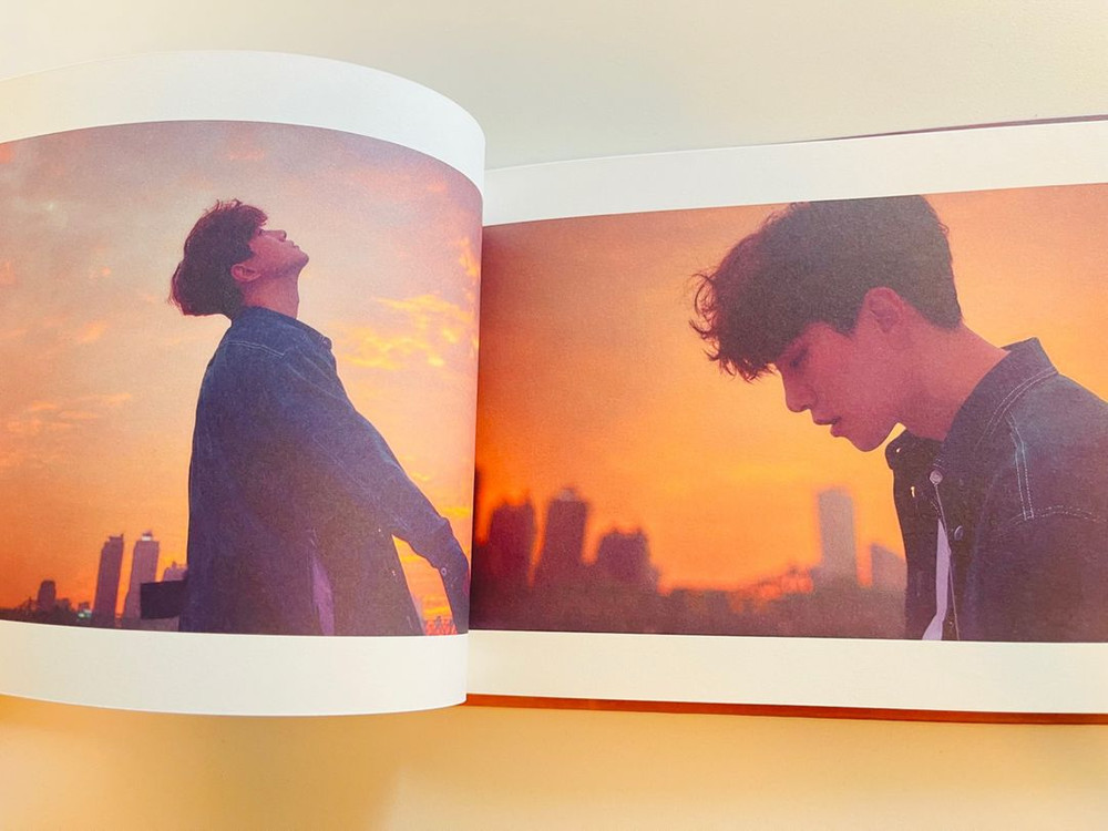 2PM 준호 솔로 1집 미니앨범 CANVAS 이미지