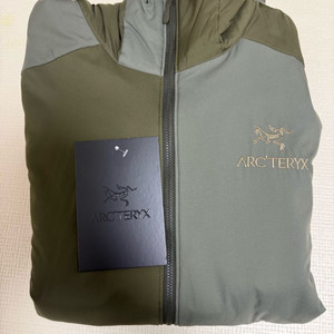 아크테릭스 아톰 후디 램파이어 타츠 포리지 이미지