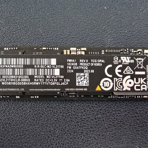 삼성 PM9A1 M.2 NVMe SSD 1TB 이미지