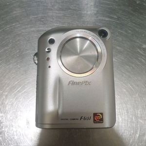후지 파인픽스 F601 올드디카(올드 디지털카메라) FUJIFILM Finepix F601 이미지