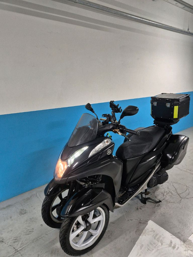 야마하 트리시티125 블랙 오토바이 삼박스 경정비완 팝니다 이미지