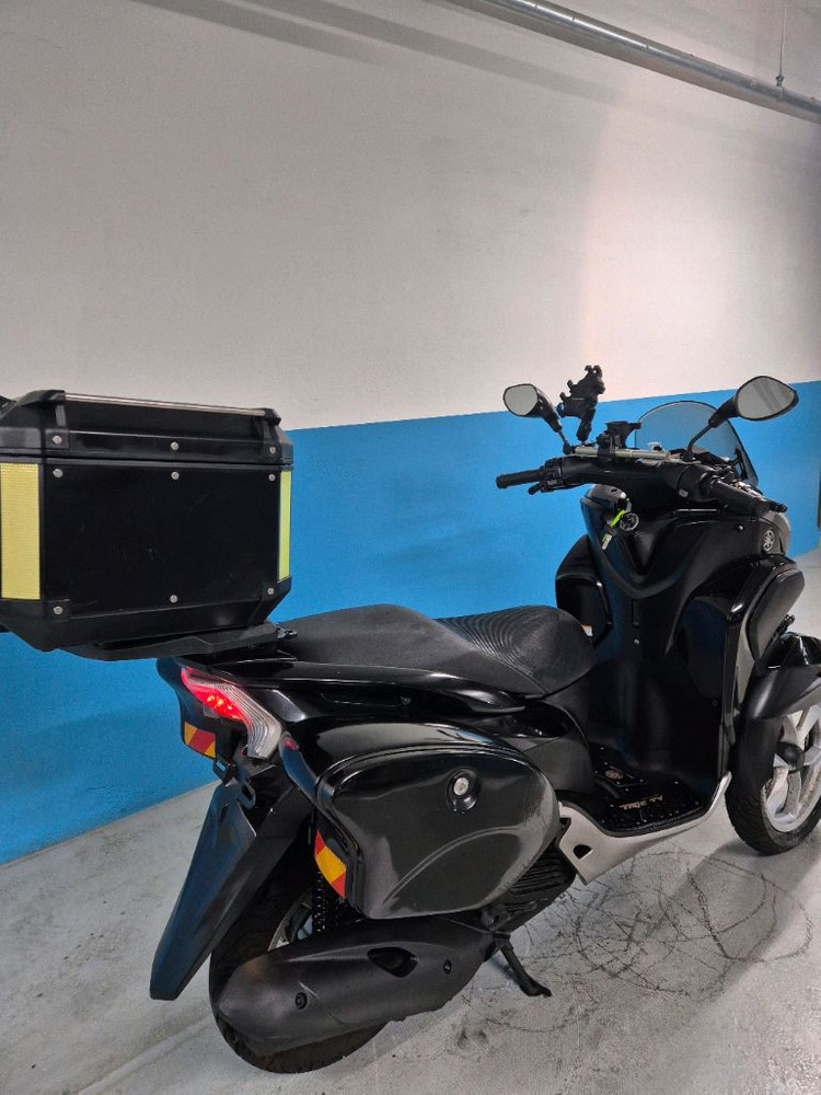 야마하 트리시티125 블랙 오토바이 삼박스 경정비완 팝니다 이미지