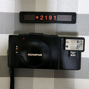 올림푸스 XA-2 플래시 A11 필름카메라 이미지