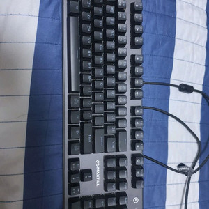 게이밍 기계식 키보드 이미지