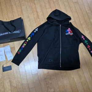 크롬하츠 멀티 세메터리 후드 라지 사이즈 팝니다 이미지