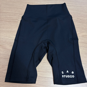 (새상품) IAB 아이앱 스튜디오 레깅스 쇼츠 (스몰 S) 이미지