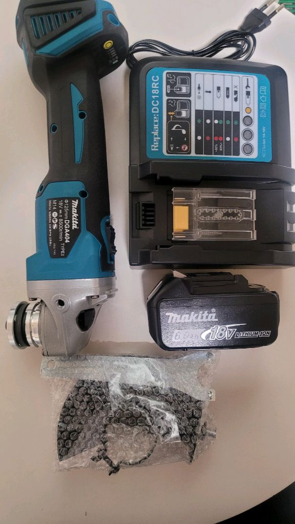 마끼다 그라인더 연마기팝니다. 이미지