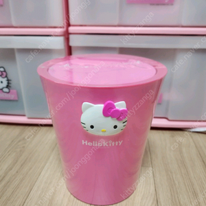 고전키티 입체 얼굴 보관함 휴지통 이미지