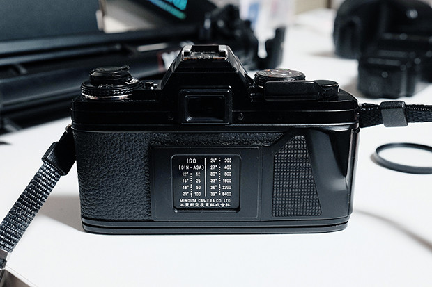 미놀타 x-700 x700(MD50mm F1.4 ,AUTO 700PX,삼각대) 입문용세트 팝니다 이미지