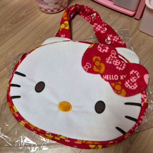 고전키티 빅 숄더백 이미지