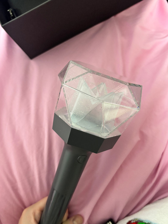 몬스타엑스 응원봉 몬둥이 팝니다 이미지