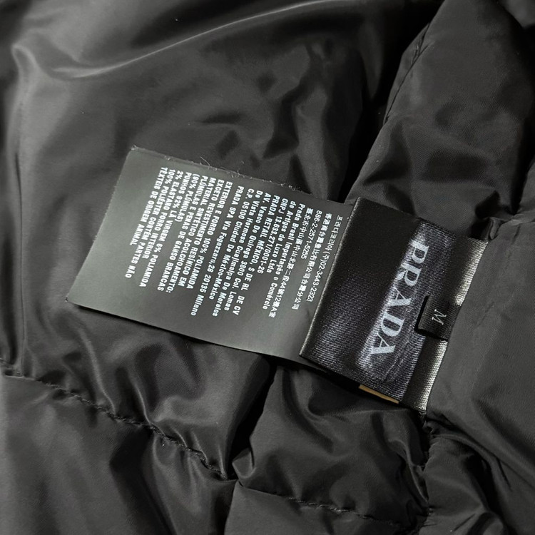 [M/당일출고]프라다 삼각로고 롱패딩 이미지