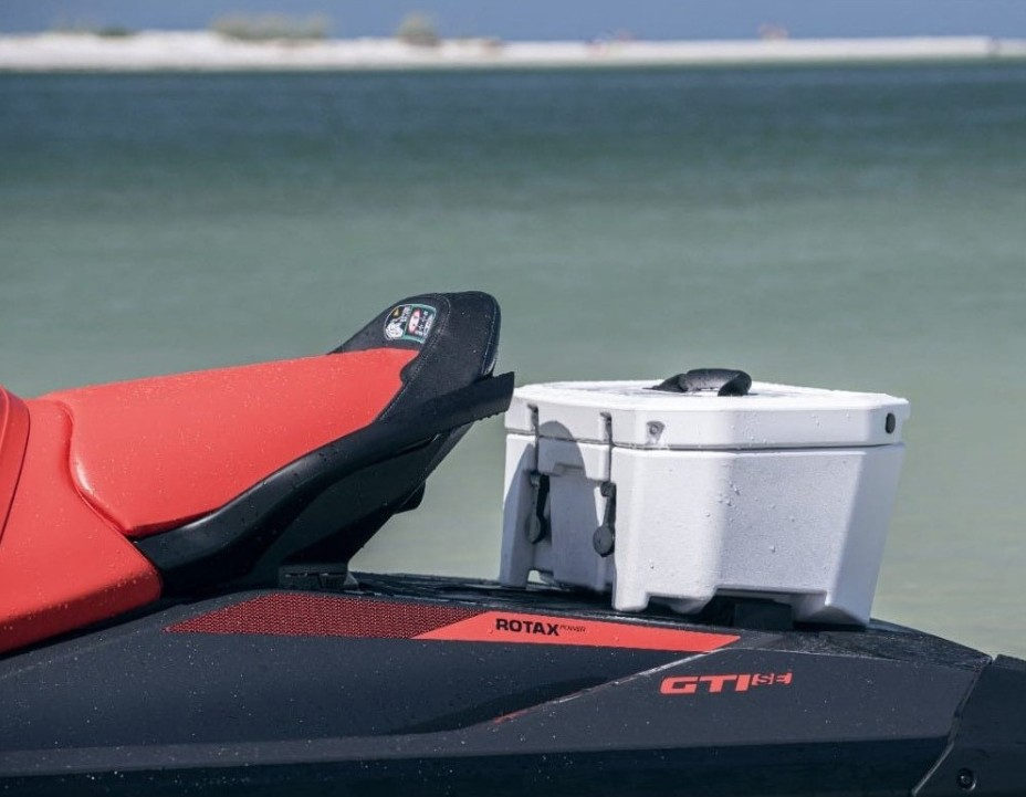 상태 좋은 씨두 SEADOO 제트스키 LINQ Cooler(16L) 아이스박스 판매합니다 이미지