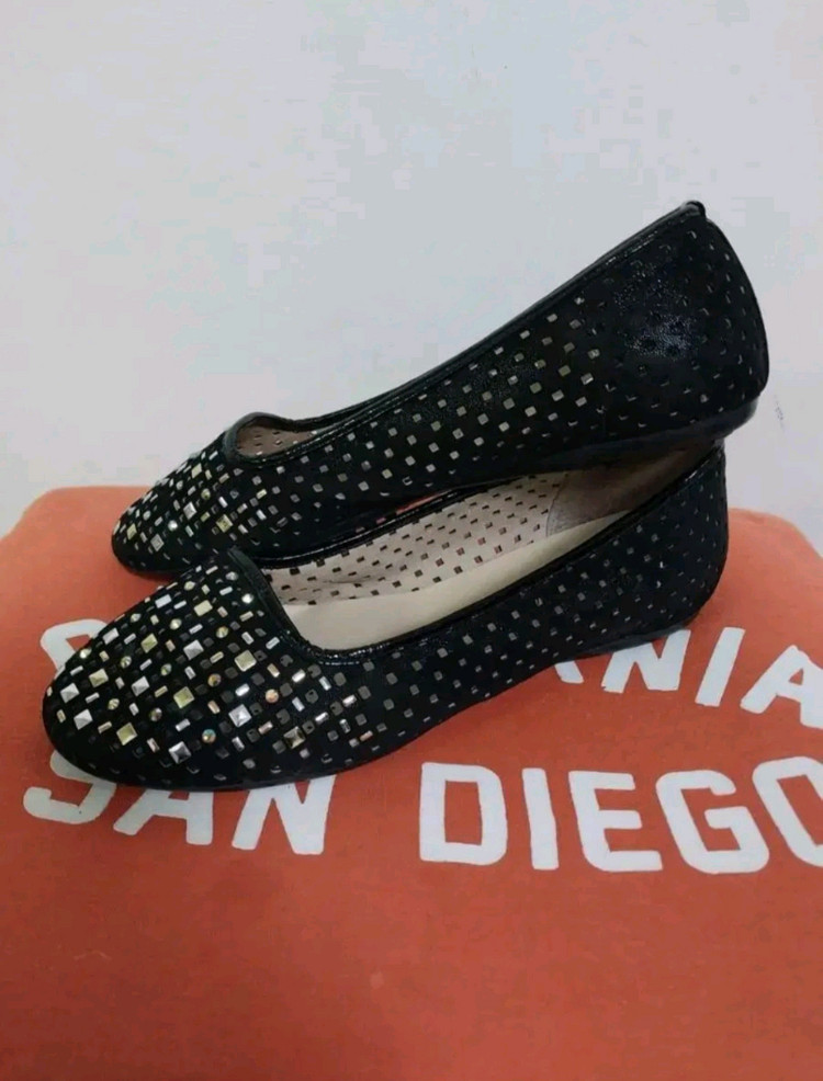 여성 탠디 펀칭 로퍼, 플랫슈즈, 흑색펄쎄무 (240) 이미지