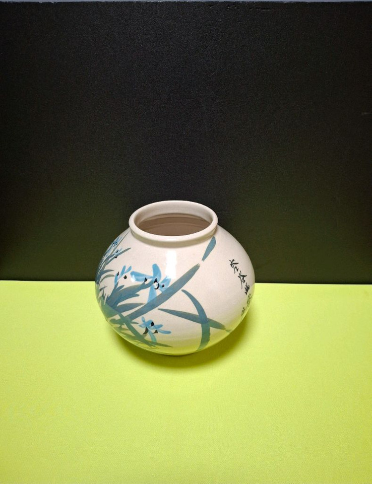 해천 김종원 청화백자 난초문호 (도자기) 이미지