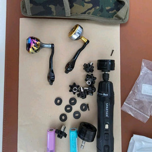 배짱이 핸들 2개 + 스파르탄 드릴 (밧데리 용량 업그레이드) + 드릴 거치용 시마노 로드거치대 이미지