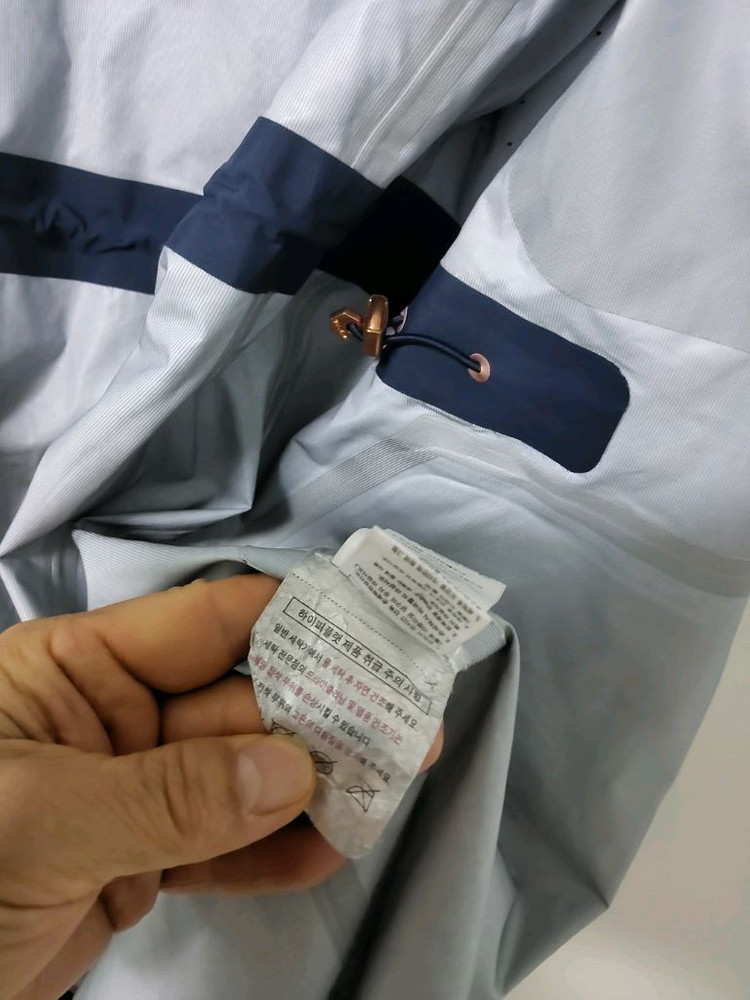 여성 살레와 방수.방풍 봄.가을 등산코트 (95) 이미지