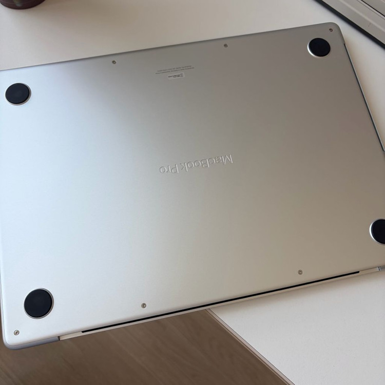 맥북프로14 m4 512 16 이미지