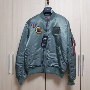 알파인더스트리 에어포스 MA-1 점퍼 항공점퍼 이미지