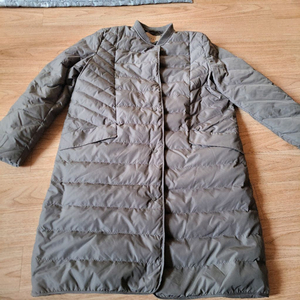 YARN 여성 구스롱패딩 이미지