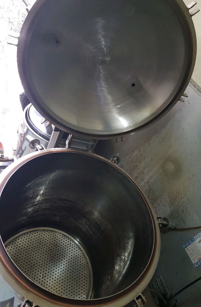 상태굳 건강원 기계들 양파즙 중탕기 분쇄기 세척기 추출기 유압기 포장기 팝니다. 이미지