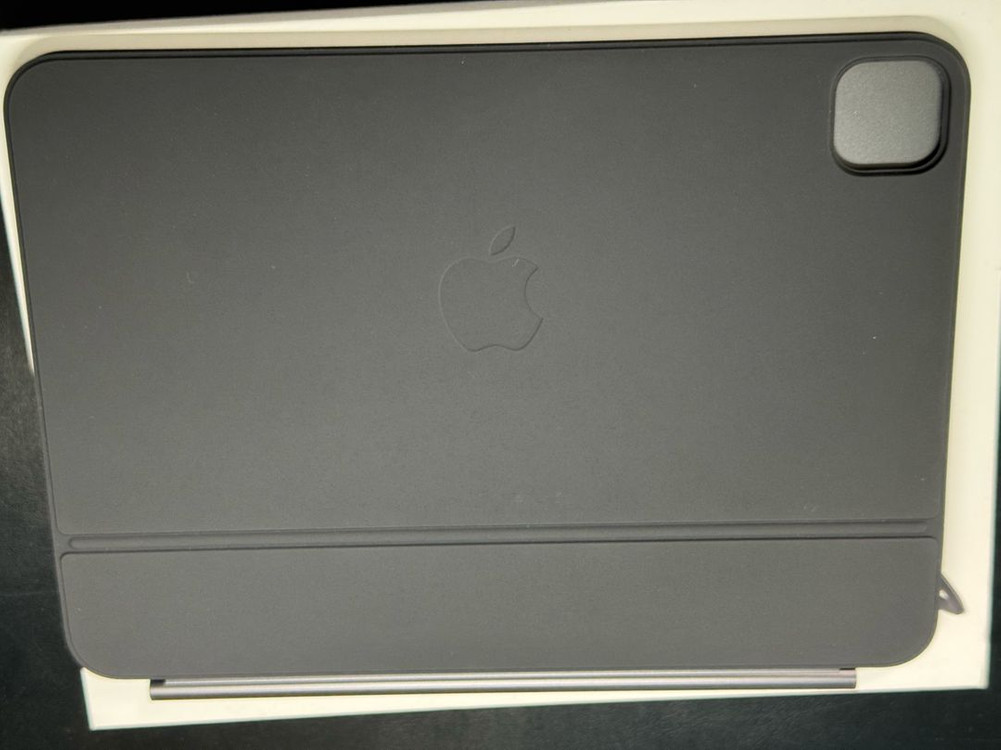 아이패드프로 M4 11인치 매직키보드 블랙 팝니다 이미지