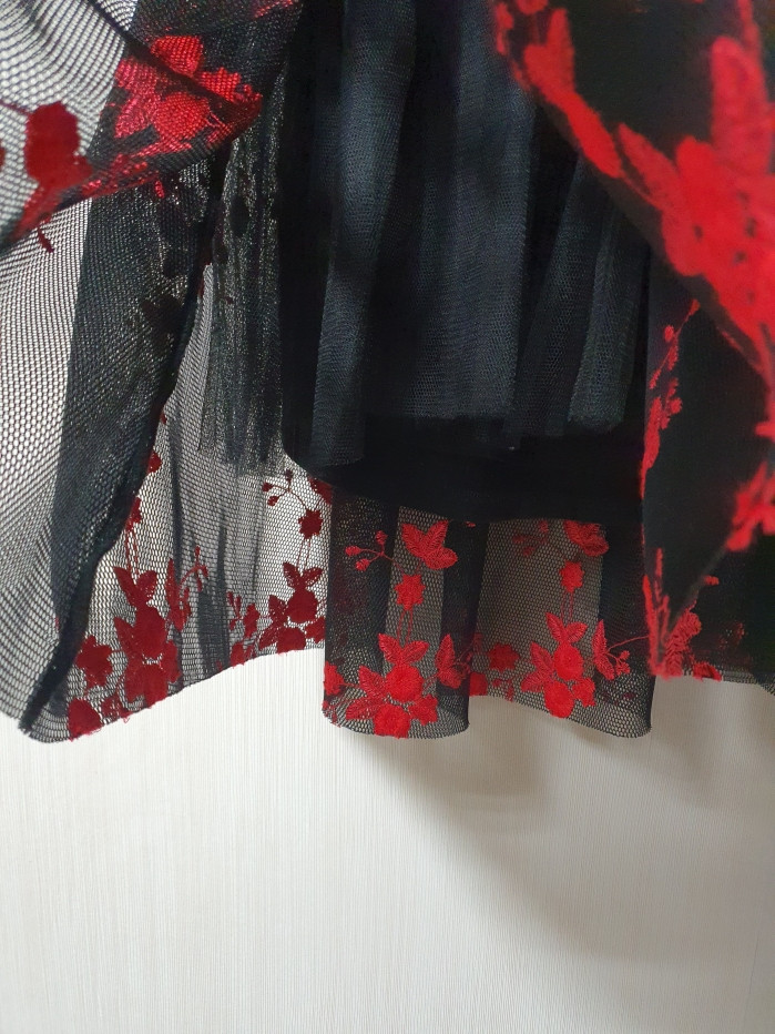 마쥬 maje 자수 디테일 볼륨 스커트 2 사이즈 새상품 정품 이미지