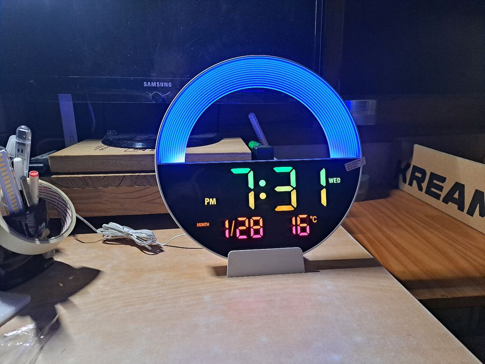 LED 디지털 벽시계 이미지