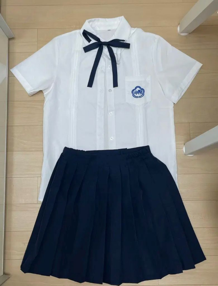 (보증금X) 대만교복 졸업사진 의상 대여 (실착 1회) 이미지
