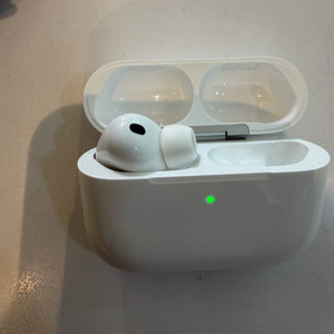 에어팟 프로 3세대(본체+오른쪽 유닛) 이미지