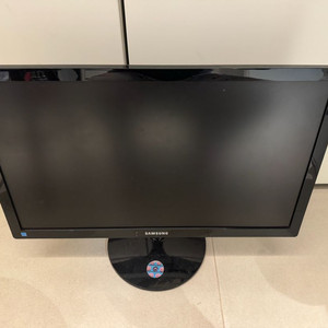 삼성 24인치 모니터 이미지
