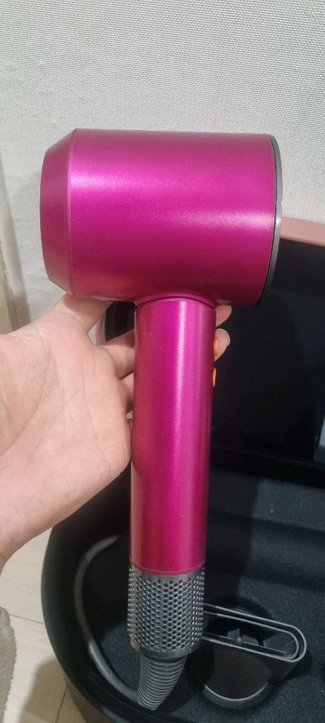 국내정품 다이슨 드라이기 팝니다- 새상품급 이미지