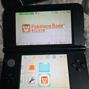 닌텐도 3ds xl (포켓몬뱅크) 이미지