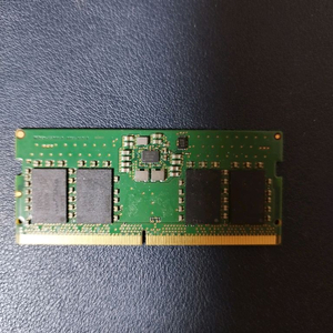 마이크론 Crucial DDR5-4800 8GB 노트북 메모리 램 sodimm 이미지